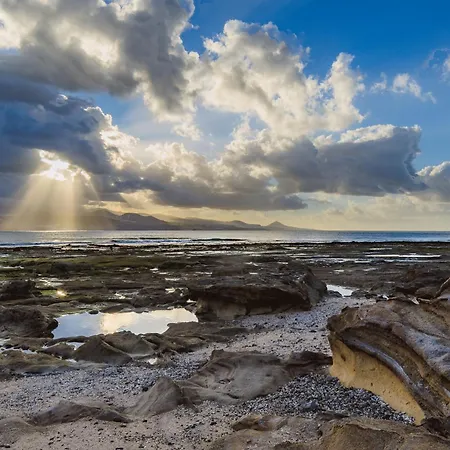 Home2book Urban Retreat & Shared Pool Palmas شقة لاس بالماس دي غران كاناريا