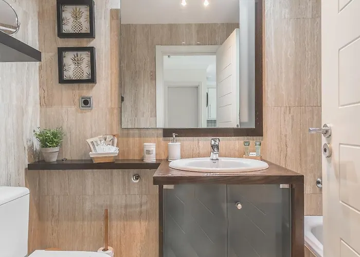 Home2book Urban Retreat & Shared Pool Palmas Appartement *